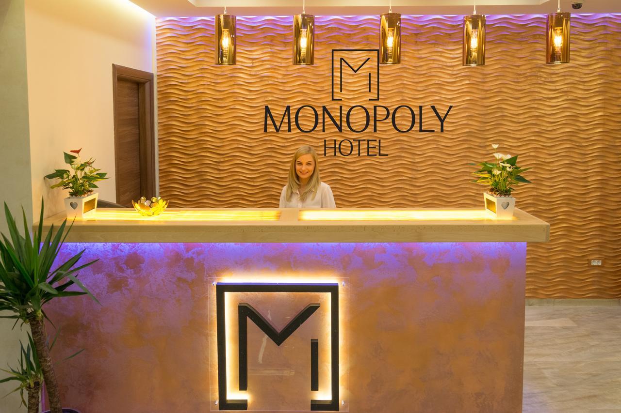 Monopoly Hotel Otopeni Exterior photo