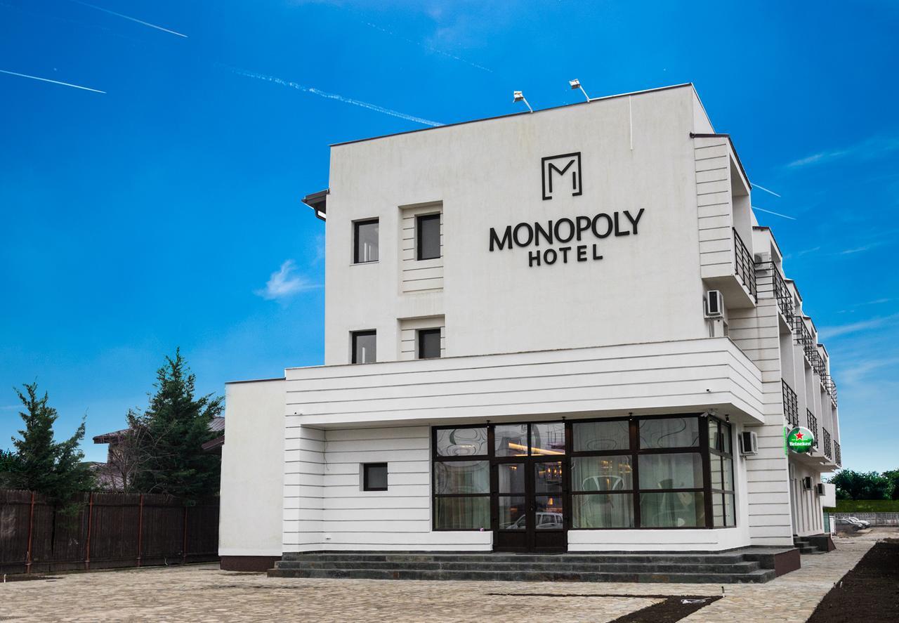 Monopoly Hotel Otopeni Exterior photo